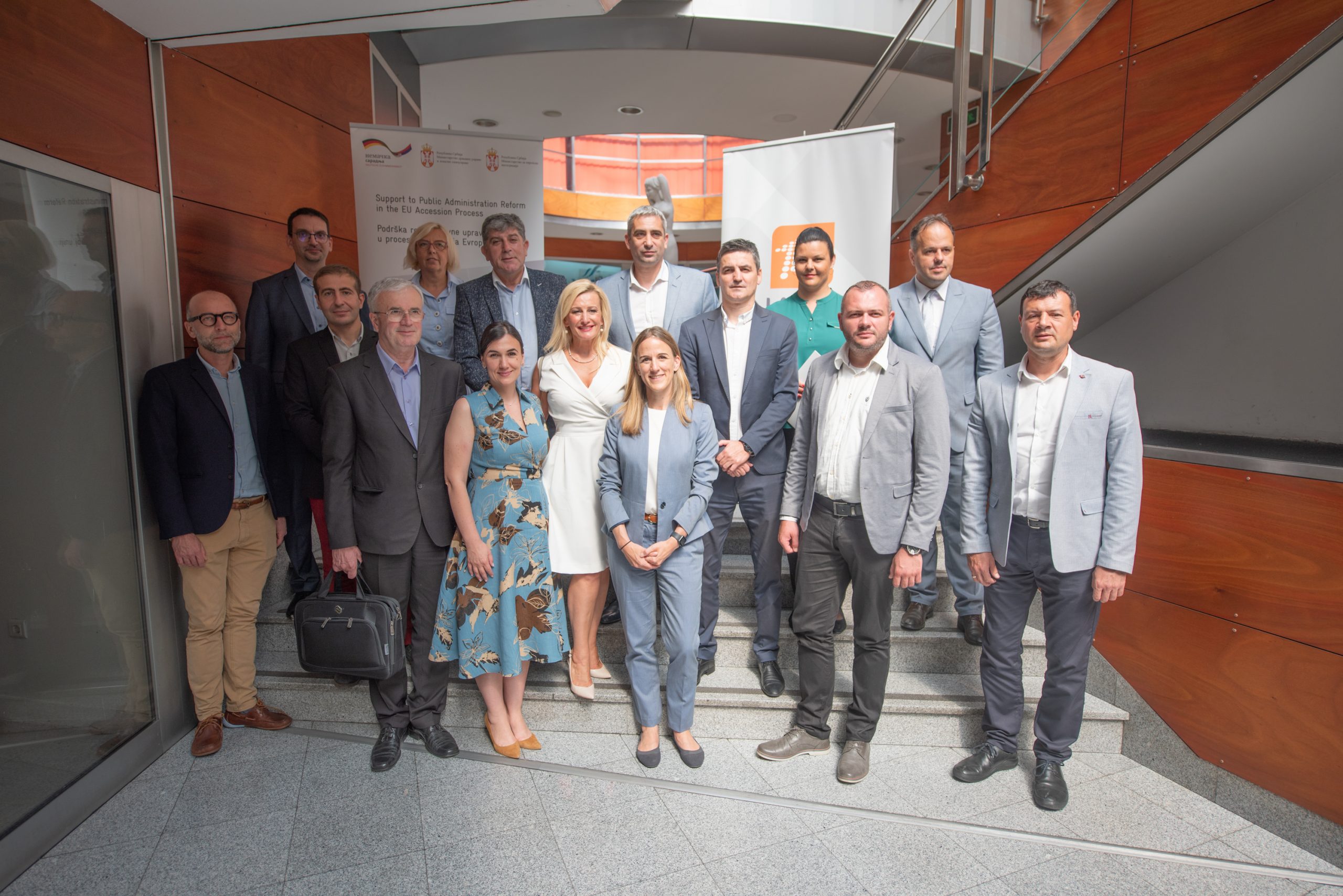 Ten Municipalities and Cities to Receive Development Plans
